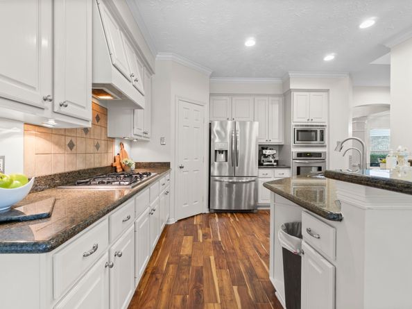 22 Royal Ridge Place, The Woodlands TX 77382