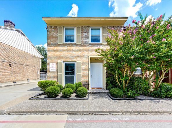 14333 Memorial Drive 44, Houston TX 77079