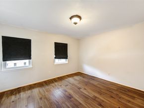 14333 Memorial Drive 44, Houston TX 77079
