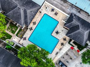 14333 Memorial Drive 44, Houston TX 77079