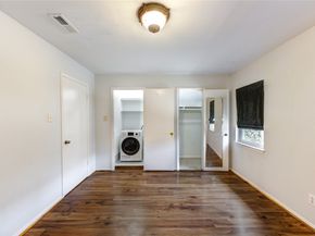 14333 Memorial Drive 44, Houston TX 77079
