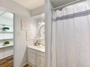 14333 Memorial Drive 44, Houston TX 77079