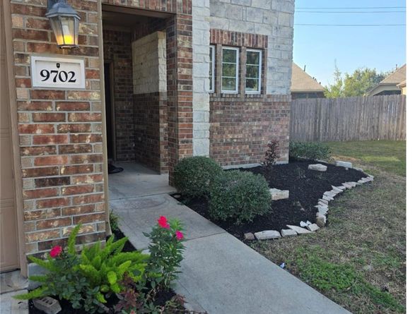 9702 S Layton Ridge Drive, Humble TX 77396