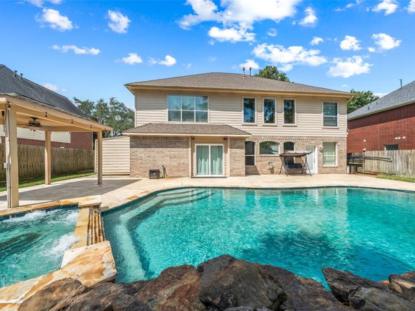 18326 Marlin Waters Drive, Humble TX 77346
