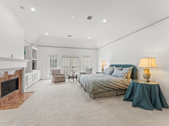 2222 Nantucket Drive B, Houston TX 77057