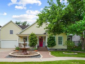 1327 Ashland Street, Houston TX 77008