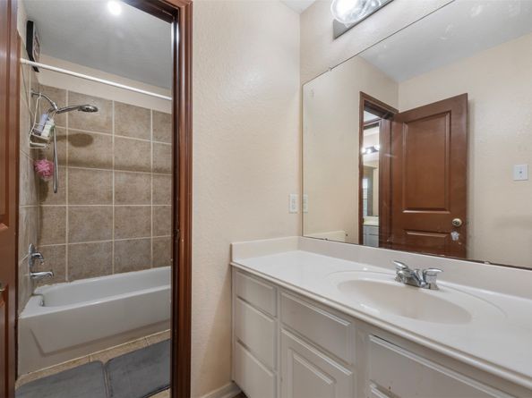 4631 Tamarind Trail, Kingwood TX 77345