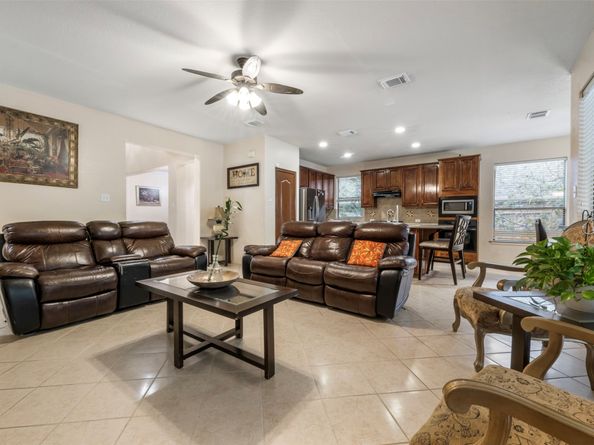 4631 Tamarind Trail, Kingwood TX 77345