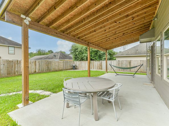 1604 Redbud Grove Ct Court, Conroe TX 77301