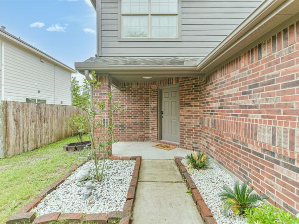 1604 Redbud Grove Ct Court, Conroe TX 77301