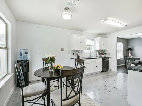 1604 Redbud Grove Ct Court, Conroe TX 77301