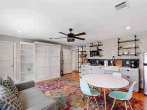 3222 Oakmont Street, Houston TX 77021