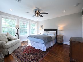 3222 Oakmont Street, Houston TX 77021