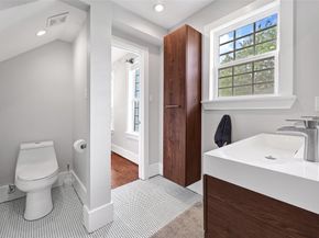 3222 Oakmont Street, Houston TX 77021