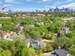 3222 Oakmont Street, Houston TX 77021