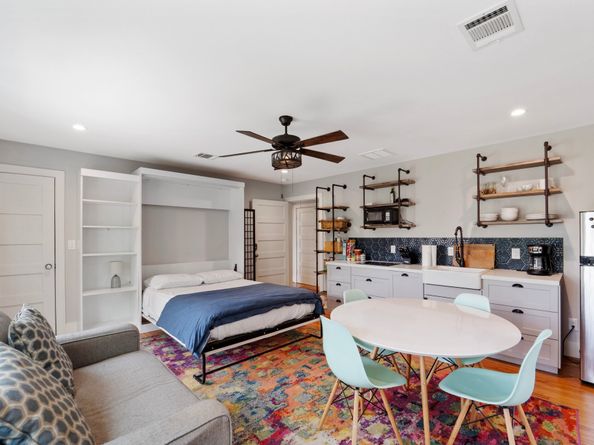 3222 Oakmont Street, Houston TX 77021