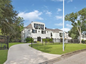 3222 Oakmont Street