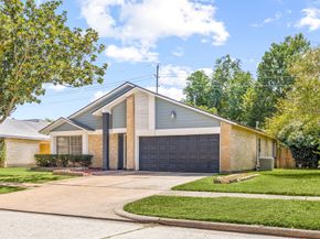 5831 Longforest Drive, Houston TX 77088