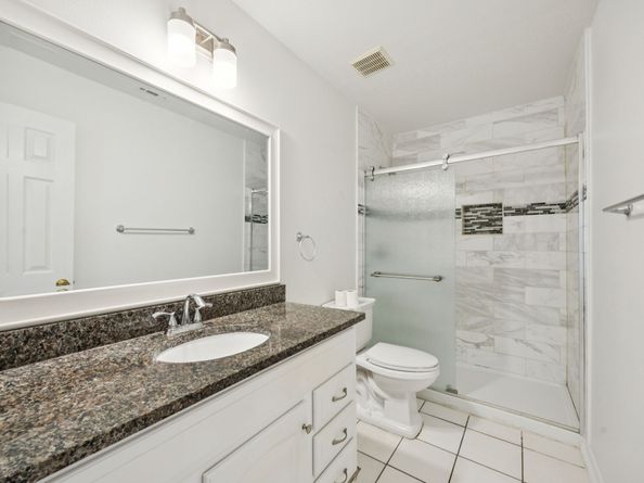 1922 Tomlinson Trail Drive, Houston TX 77067
