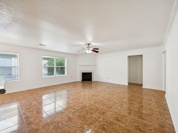 1922 Tomlinson Trail Drive, Houston TX 77067