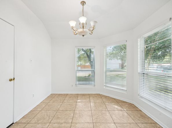 1922 Tomlinson Trail Drive, Houston TX 77067