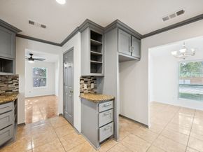 1922 Tomlinson Trail Drive, Houston TX 77067