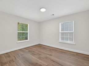 7023 Crestmont Street, Houston TX 77033