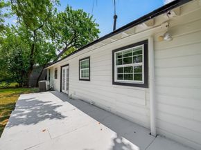 7023 Crestmont Street, Houston TX 77033
