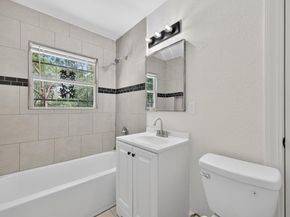 7023 Crestmont Street, Houston TX 77033