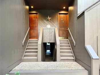 201 Litchfield Lane