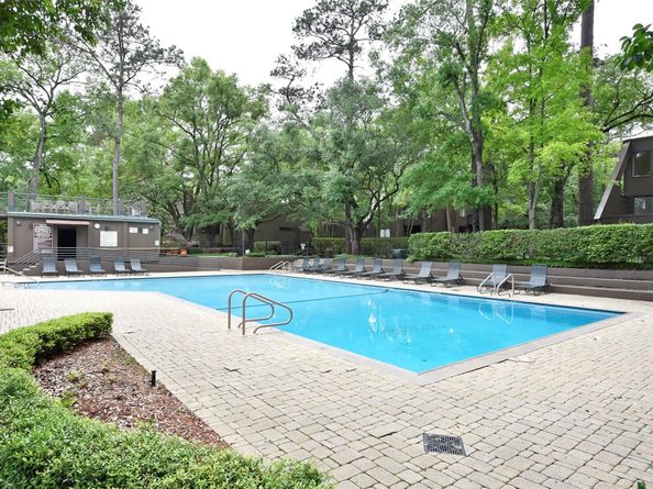 201 Litchfield Lane, Houston TX 77024