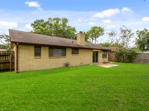 8826 Tanager Street, Houston TX 77036