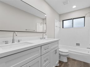 8826 Tanager Street, Houston TX 77036