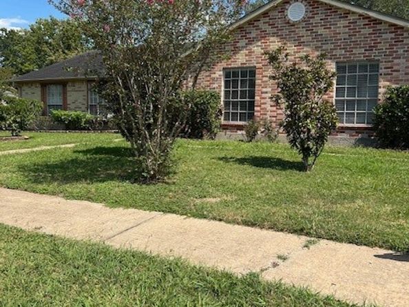 9507 Wellsworth Drive, Houston TX 77083