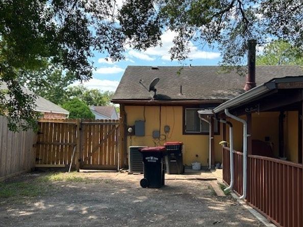 9507 Wellsworth Drive, Houston TX 77083