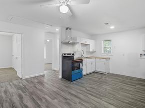5415 Queensland Street, Houston TX 77028