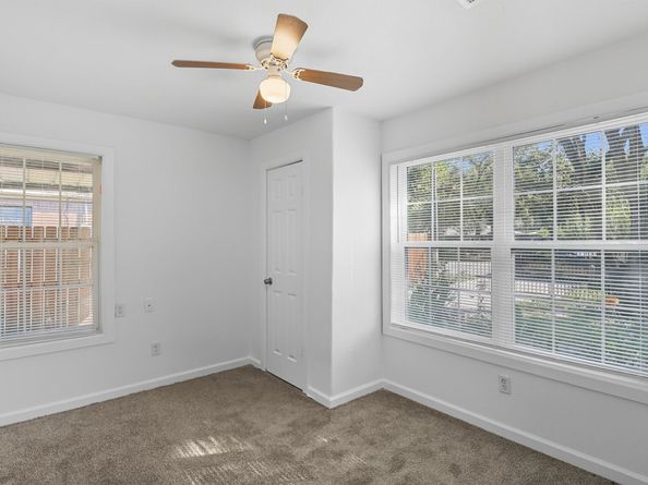 5415 Queensland Street, Houston TX 77028