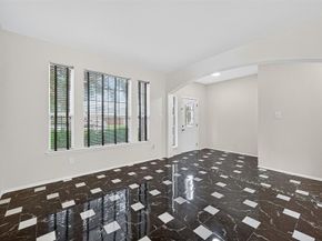 8419 Spotslyvania Ln, Houston TX 77083