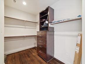 3041 Clinton Drive, Houston TX 77020