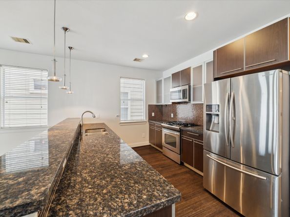 3041 Clinton Drive, Houston TX 77020