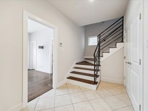 3041 Clinton Drive, Houston TX 77020