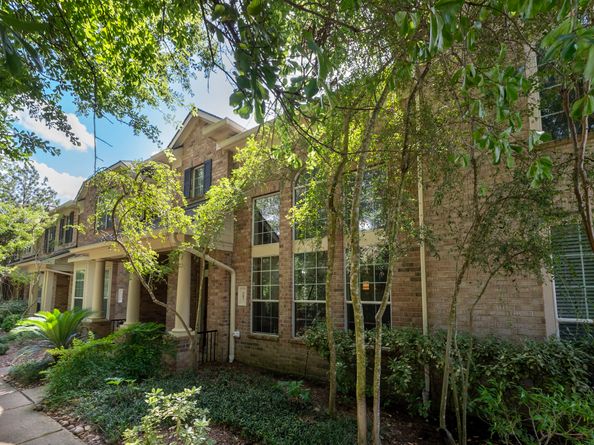 27 Medley Lane, The Woodlands TX 77382