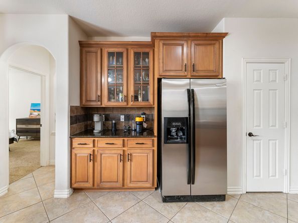 27 Medley Lane, The Woodlands TX 77382