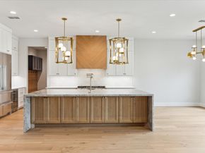 1261 Wakefield Drive, Houston TX 77018