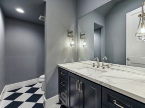 1261 Wakefield Drive, Houston TX 77018