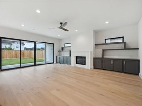 1261 Wakefield Drive, Houston TX 77018