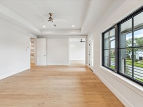 1261 Wakefield Drive, Houston TX 77018