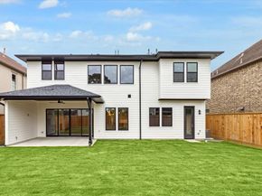 1261 Wakefield Drive, Houston TX 77018
