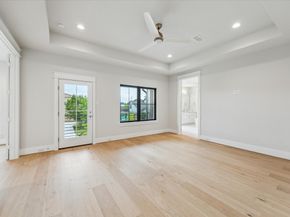 1261 Wakefield Drive, Houston TX 77018