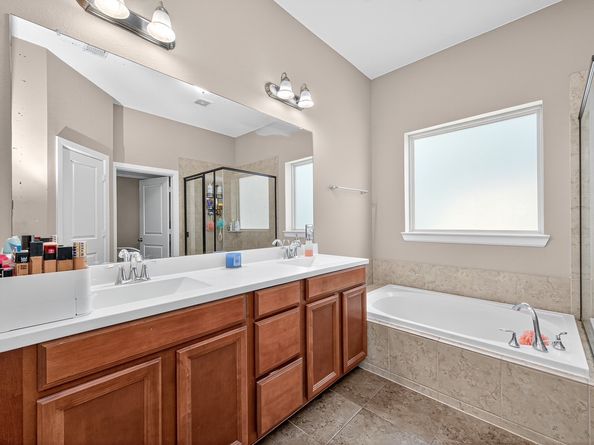 12739 Bridle Springs Lane, Houston TX 77044